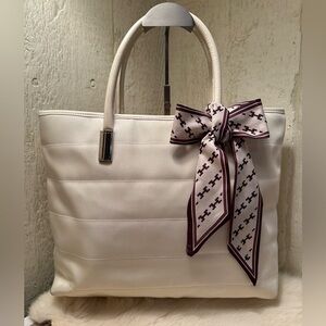 GUCCI Vintage Nylon Tote Bag in White/Ivory